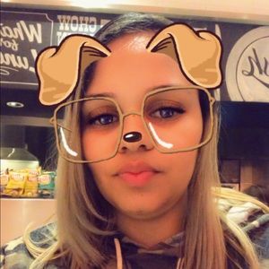 Meet your Posher, Vanessa